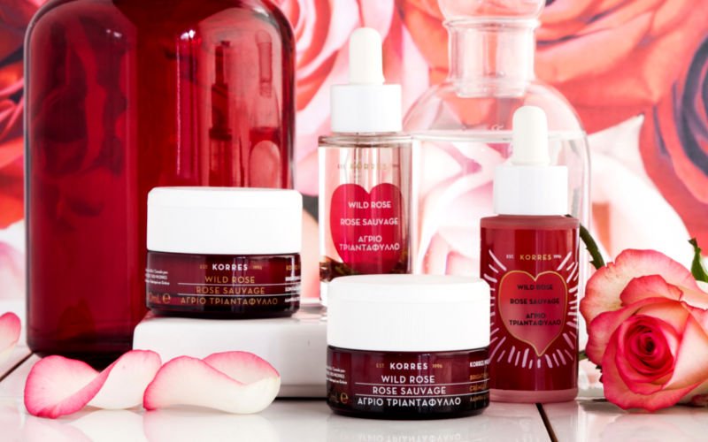 Korres Wild Rose kosmetyki rozświetlające