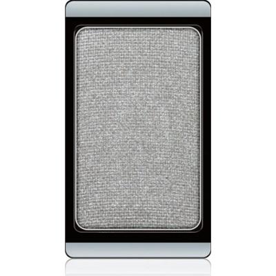 ARTDECO Eyeshadow Pearl cienie do włożenia do paletki z perłowym blaskiem odcień 04 Pearly Mystical Grey 0,8 g
