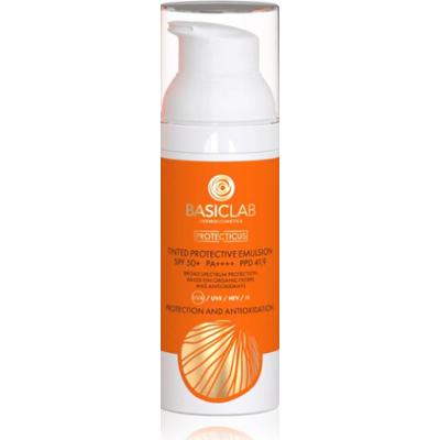 BasicLab Dermocosmetics Protecticus emulsja tonująca SPF 50+ 50 ml