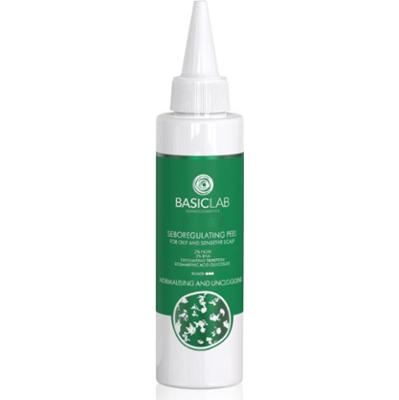 BasicLab Dermocosmetics Trichologis serum peelingujące o działaniu złuszczającym do tłustej skóry głowy 150 ml