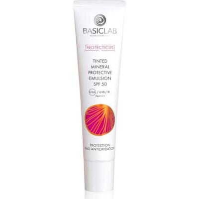 BasicLab Dermocosmetics Protecticus emulsja ochronna do skóry wrażliwej ze skłonnością do zaczerwienień SPF 50+ 40 ml