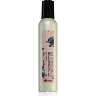 Davines More Inside Volume Boosting Mousse pianka na objętość włosów 250 ml