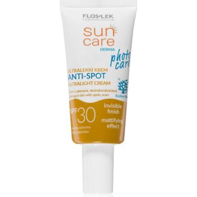 FlosLek Laboratorium Sun Care Derma Photo Care lekki krem ochronny do twarzy do skóry z niedoskonałościami SPF 30 30 ml