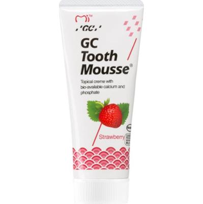 GC Tooth Mousse remineralizujący krem ochronny do wrażliwych zębów bez fluoru smak Strawberry 35 ml