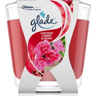 GLADE Luscious Cherry & Peony świeczka zapachowa 70 g