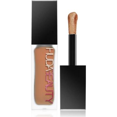 Huda Beauty Faux Filter Matte Concealer korektor kremowy odcień Butterscotch 7.5G 9 ml