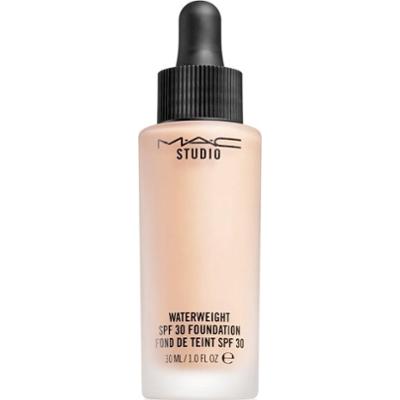 MAC Cosmetics Studio Waterweight SPF 30 Foundation lekki podkład nawilżający SPF 30 odcień NW 13 30 ml