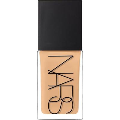 NARS Light Reflecting™ Foundation podkład rozświetlający nadający naturalny wygląd odcień BARCELONA 30 ml