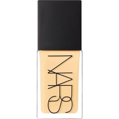 NARS Light Reflecting™ Foundation podkład rozświetlający nadający naturalny wygląd odcień BURGES 30 ml