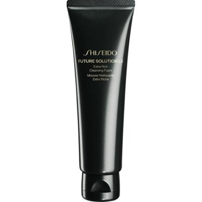Shiseido Future Solution LX New Extra Rich Cleansing Foam oczyszczająca pianka do twarzy 125 ml