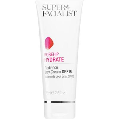Super Facialist Rosehip Hydrate krem nawilżająco-ochronny na dzień SPF 15 75 ml