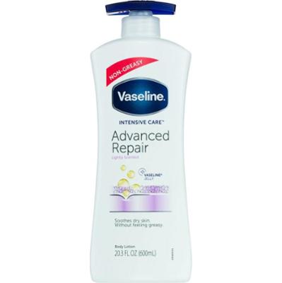 Vaseline Intensive Care regenerujące mleczko do ciała z dozownikiem 600 ml