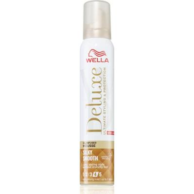 Wella Deluxe Silky Smooth pianka do włosów o działaniu odżywczym 200 ml