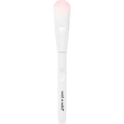 Wet n Wild Essential Foundation Brush płaski pędzel do makijażu 1 szt.