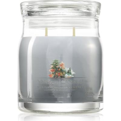 Yankee Candle Woodland Weekend Memories świeczka zapachowa 368 g