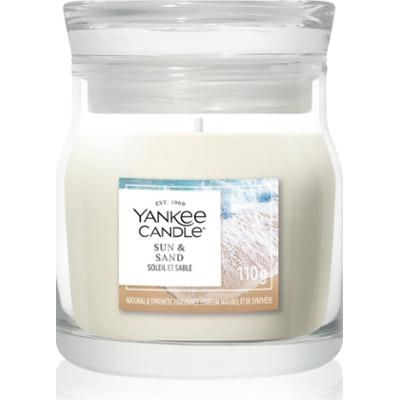 Yankee Candle Sun & Sand świeczka zapachowa Signature 110 g