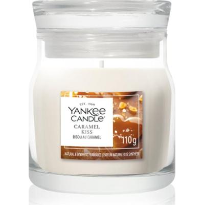 Yankee Candle Caramel Kiss świeczka zapachowa Signature 110 g