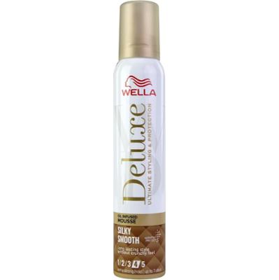 Wella Deluxe Silky Smooth Pianka do włosów 200 ml