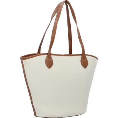 Valentino by Mario Valentino Torba shopper Covent Torby na ramię 1 ct Brązowy Damski