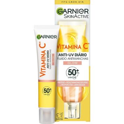 Garnier Skin Active Vitamin C Glow SPF 50+ Pielęgnacja przeciw plamom pigmentowym 40 ml