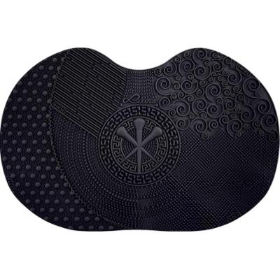 Luvia Brush Cleansing Pad Płyny do czyszczenia pędzli 1 ct BLACK