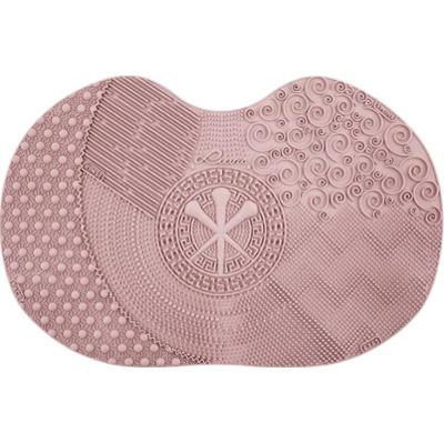 Luvia Brush Cleansing Pad Płyny do czyszczenia pędzli 1 ct CANDY