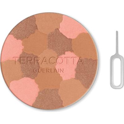 Guerlain Terracotta Light Puder z 96% składników pochodzenia naturalnego Wkład wymienny Konturowanie twarzy 10 g 02 Medium Cool