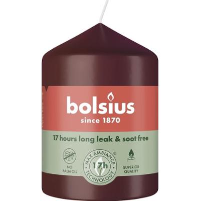 Bolsius Essentials Aksamitna Czerwień świeca pieńkowa 80/58mm