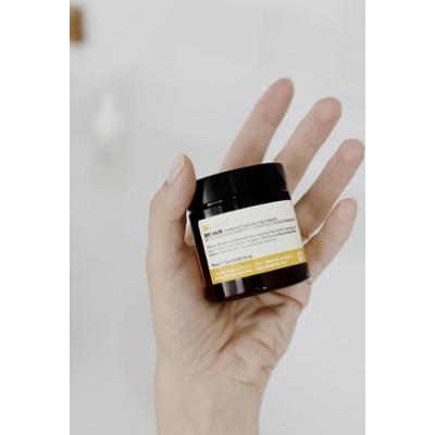 Skoncentrowany szampon o stałej konsystencji do suchych włosów INSIGHT Dry Hair 70 ml