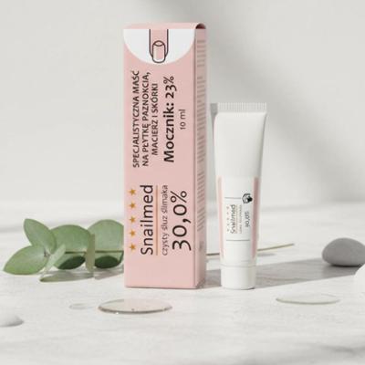 Odbudowująca Maść do płytki paznokcia i skórek z naturalnym śluzem ślimaka, mocznikiem, olejkiem rycynowym i woskiem pszczelim, 10ml