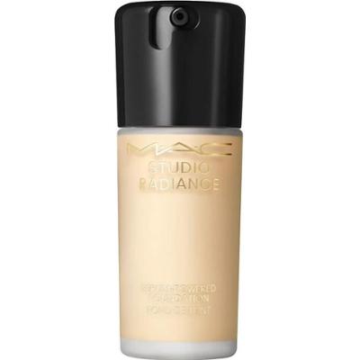 MAC Studio Radiance Podkład z serum - NC12