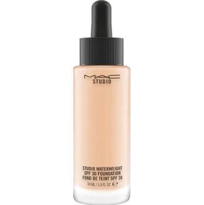 MAC Podkład nawilżający SPF30 - NW15