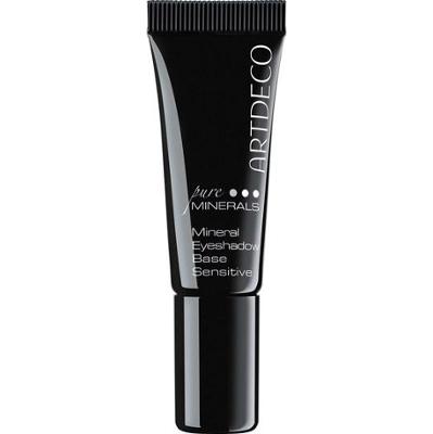 Mineralna baza pod cienie