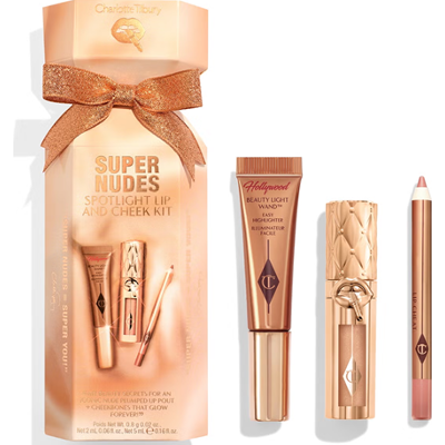 Charlotte Tilbury Supernudes Lip And Cheek Kit | Trzy kultowe produkty Charlotte Tilbury dla efektu pełnych ust i promiennej cery