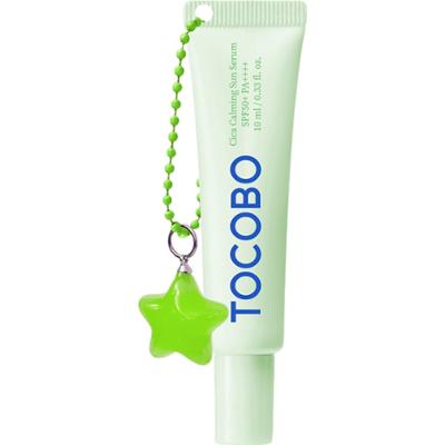 TOCOBO - Cica Calming Sun Serum SPF50+ PA++++, 10 ml - serum przeciwsłoneczne z breloczkiem