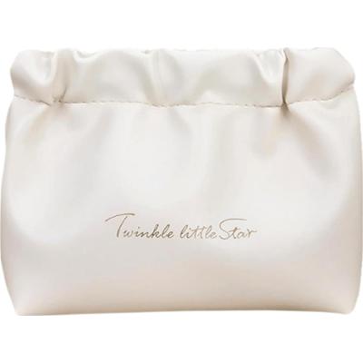 ECARLA - Biała kosmetyczka w formie saszetki z ekoskóry, 1 szt