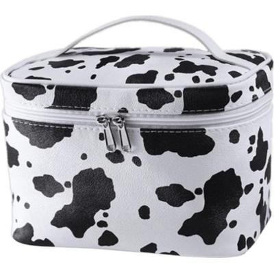 ECARLA - Kosmetyczka kuferek łatki