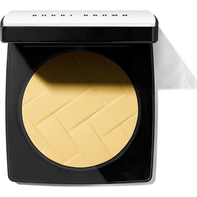 Bobbi Brown Vitamin Enriched Pressed Powder - puder do twarzy Yellow