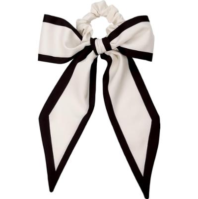 By Lyko Bow Cream Striped White