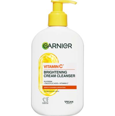 Garnier   Vitamin C* Glow Boost Cream Cleanser For Dull Skin 250 ml