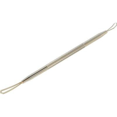 By Lyko Narzędzie do zaskórników