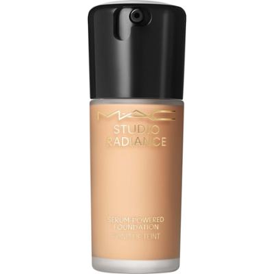 MAC Cosmetics Studio Radiance Serum-Powered Foundation C4.5