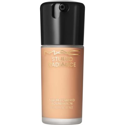 MAC Cosmetics Studio Radiance Serum-Powered Foundation Nw30