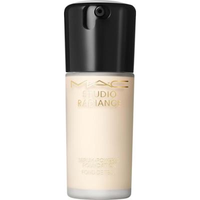 MAC Cosmetics Studio Radiance Serum-Powered Foundation NW5