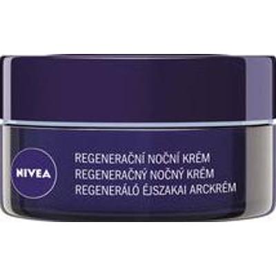 Nivea Regenerujący krem na noc do skóry normalnej i mieszanej 50 ml Aqua Effect - 50 ml