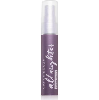 Urban Decay Całą noc Ultra Matowy spray utrwalający do matowego wykończenia 30 ml