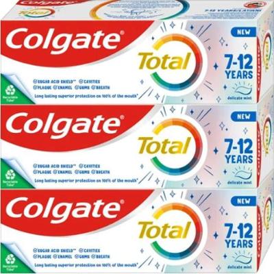 Colgate Total Junior Trio Pasta do zębów dla dzieci 3 x 50 ml
