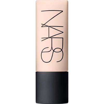 NARS SOFT MATTE Podkład matujący w kolorze OSLO 45 ml