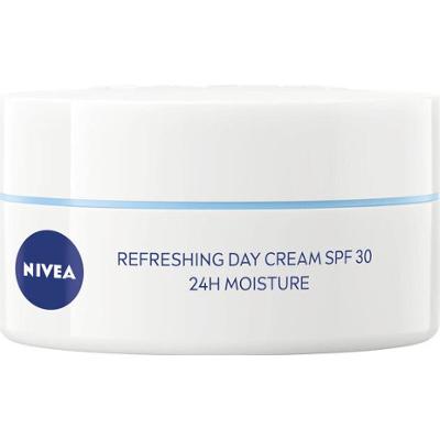 Nivea Niezbędny krem nawilżający na dzień SPF 30 (odświeżający) 50 ml