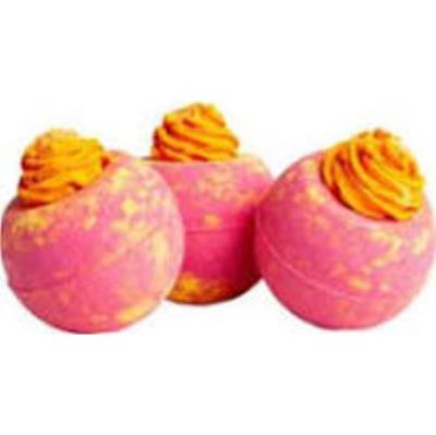 IDC Institute Zestaw upominkowy dla kobiet Cocktail Bar Bomby do kąpieli 3x100g